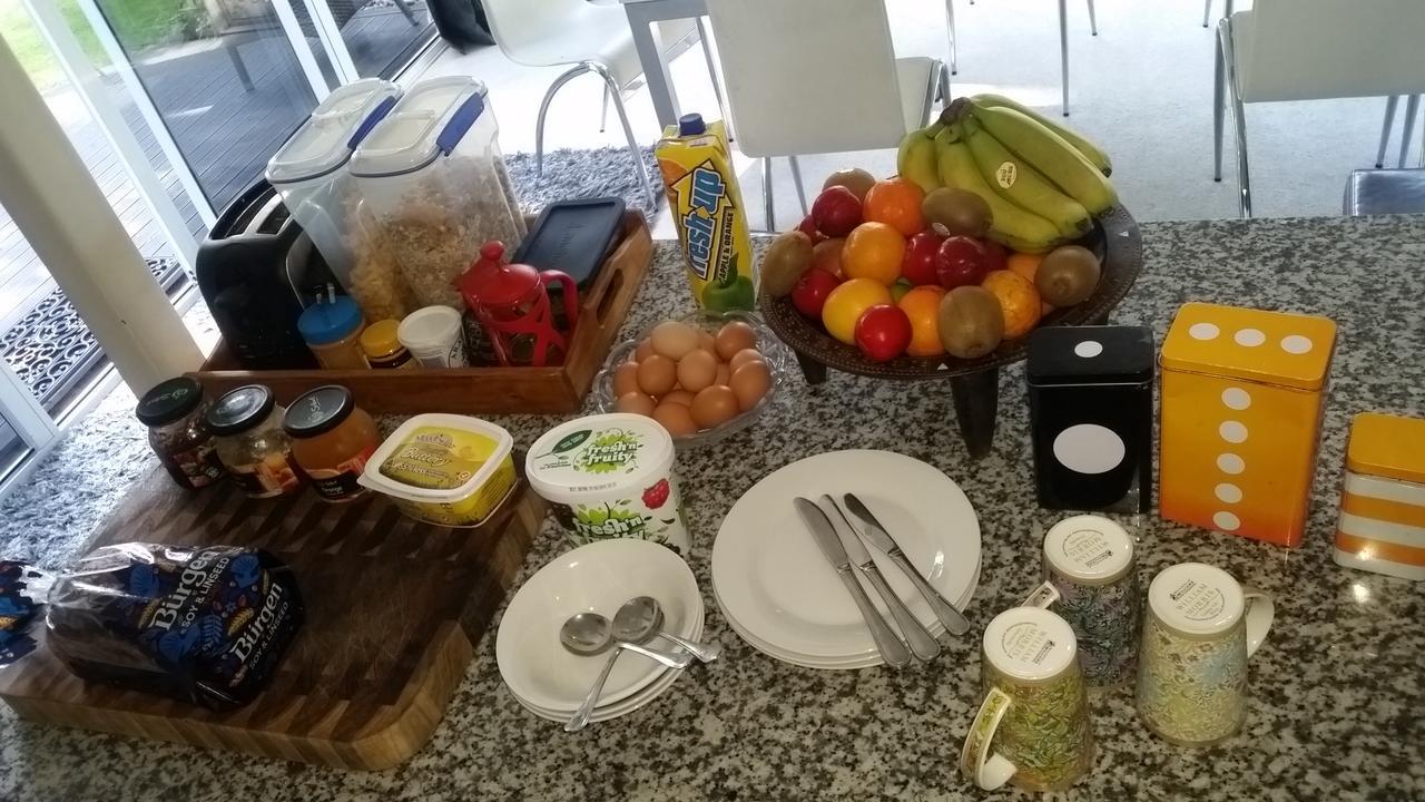 Berni'S Boutique Bnb Крайстчърч Екстериор снимка